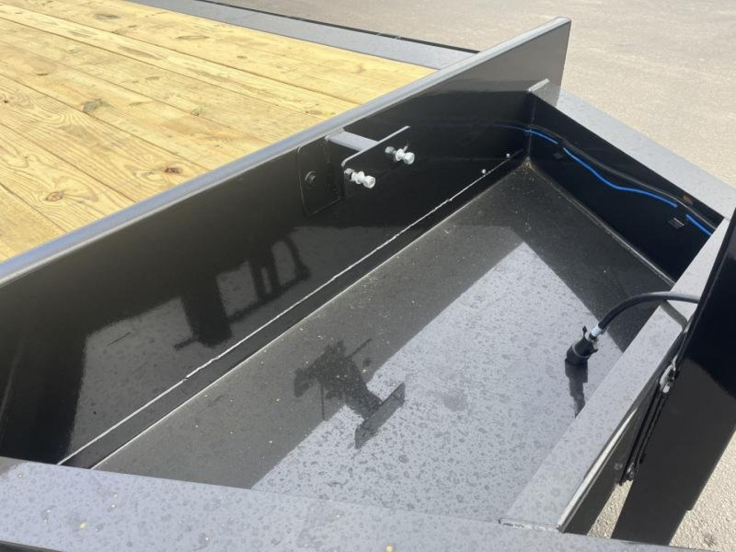 New EQ2320B TEXAS TRAILERS 6'10" X 23' 23,000# EQUIPMENT TRAILER