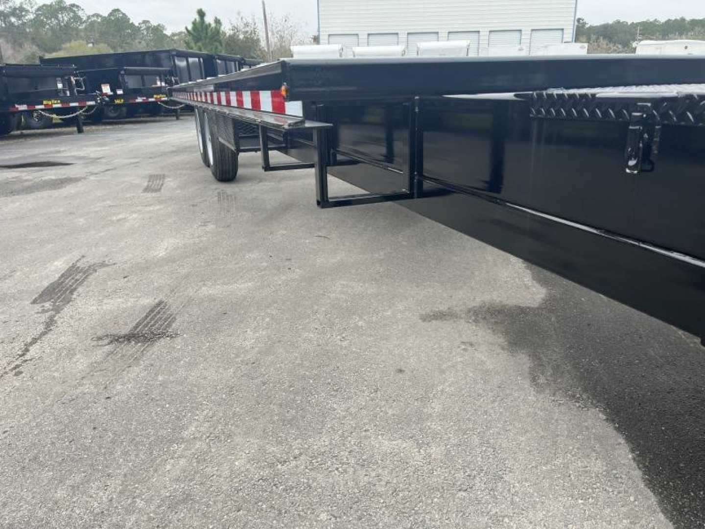 New CT2416B TEXAS TRAILERS 8.5' X 24' ROLLER TRAILER