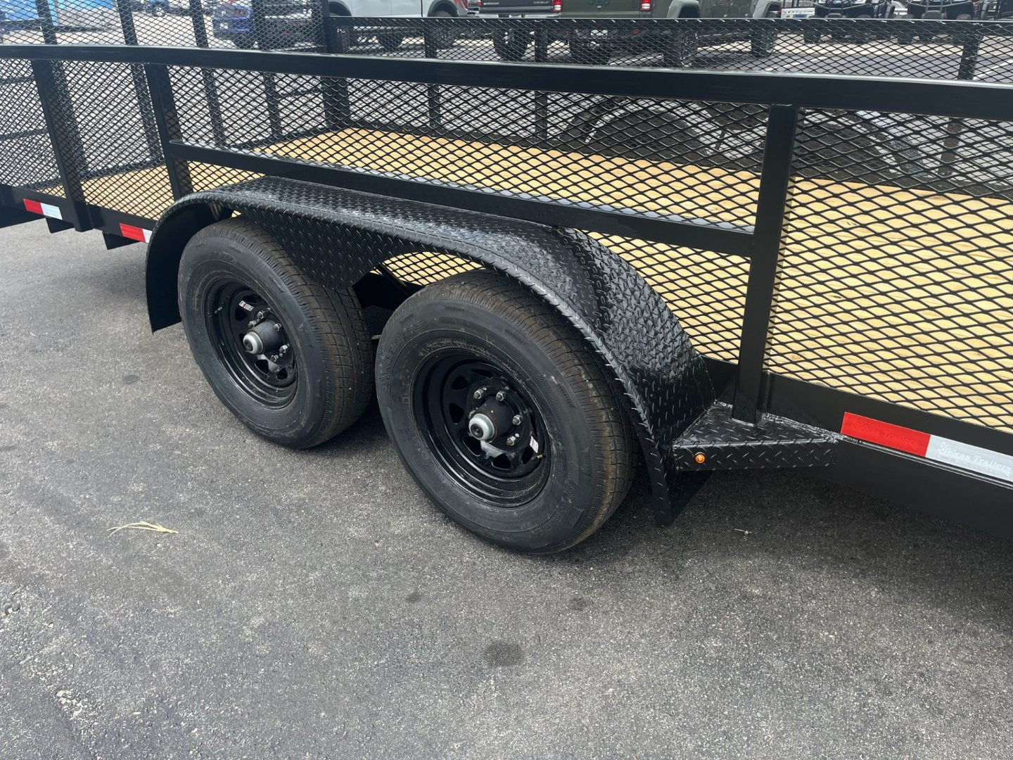 New LM62010 TEXAS TRAILERS 6'10" X 20' LAWN MAINTENANCE TRAILER