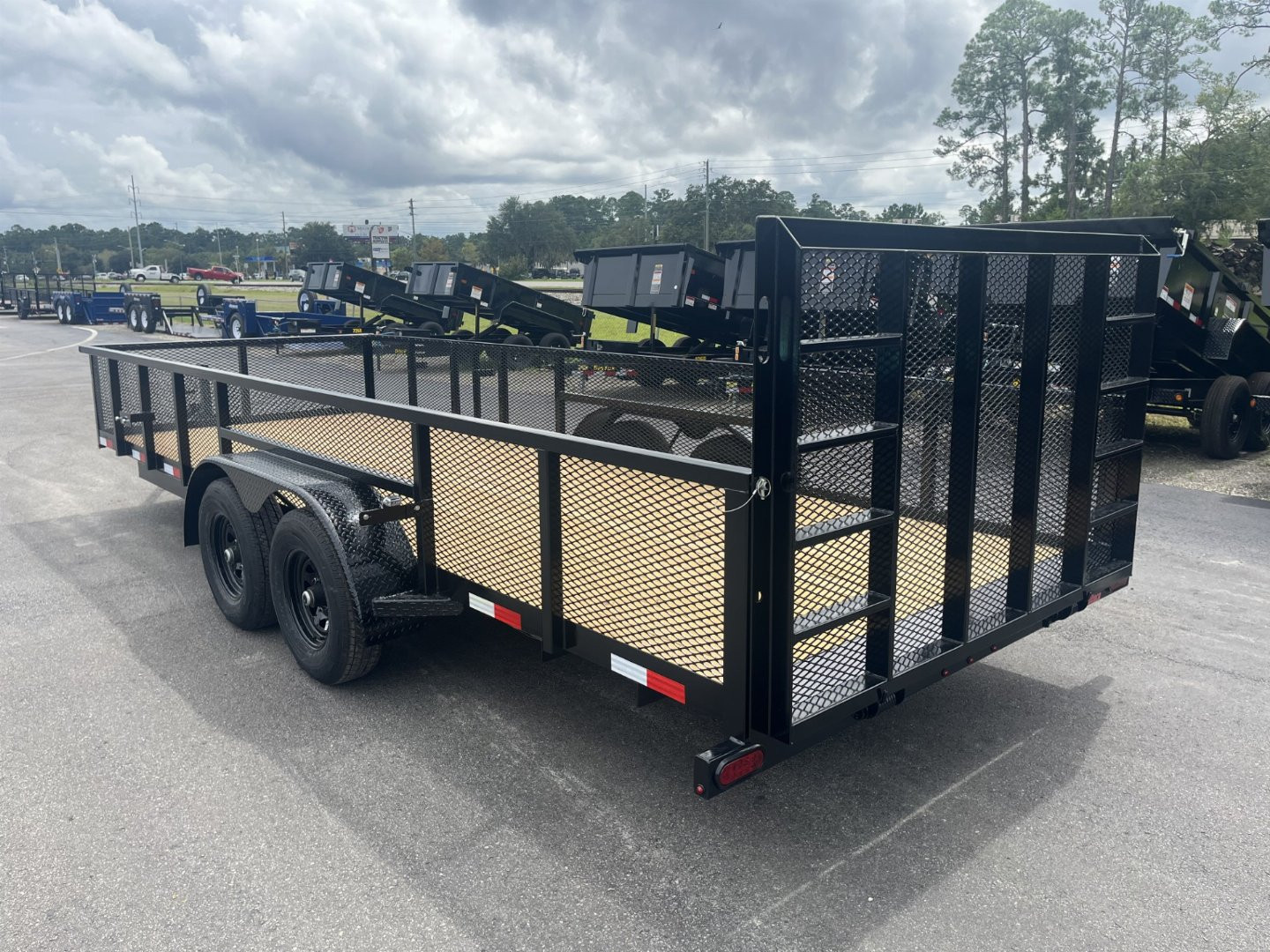 New LM62010 TEXAS TRAILERS 6'10" X 20' LAWN MAINTENANCE TRAILER