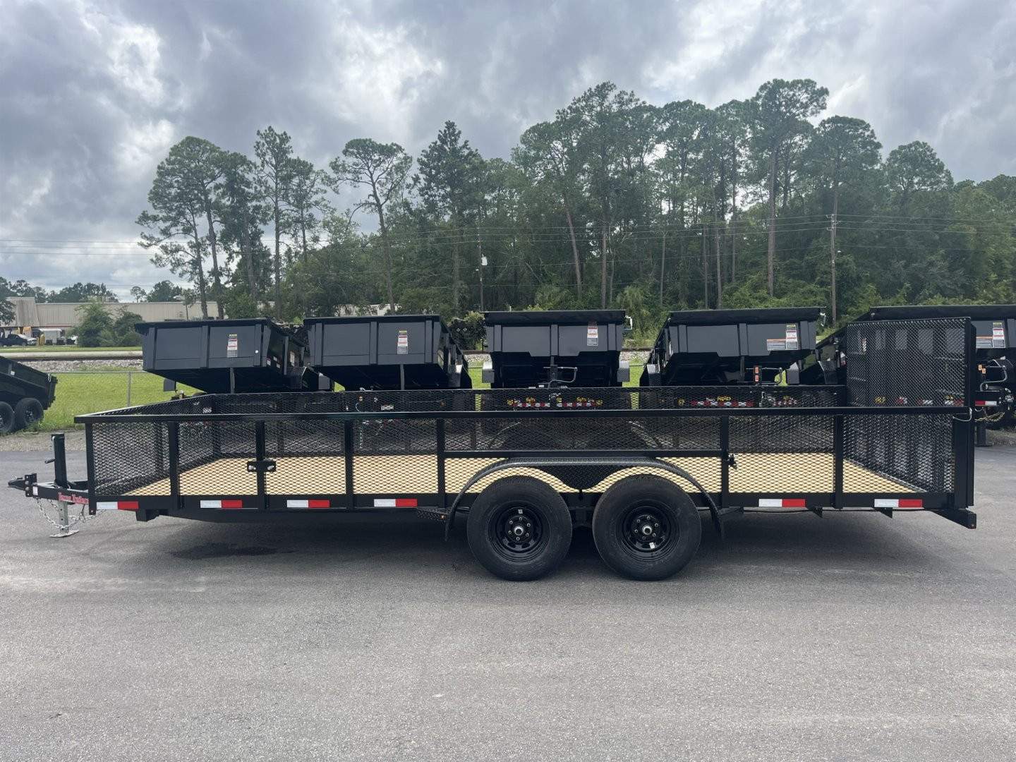 New LM62010 TEXAS TRAILERS 6'10" X 20' LAWN MAINTENANCE TRAILER