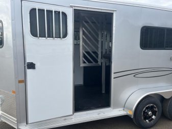New AMB67TACK FRONTIER 6'8" X 14'8" STRAIGHT LOAD / TWO HORSE TRAILER