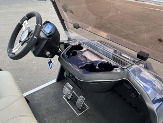 New STAR EV SIRIUS 4+2 LITHIUM BATTERY GOLF CART