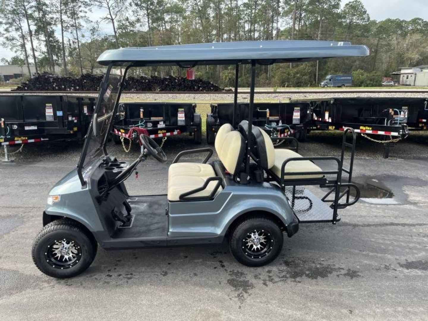 New STAR EV CAPELLA 2+2-XP GOLF CART