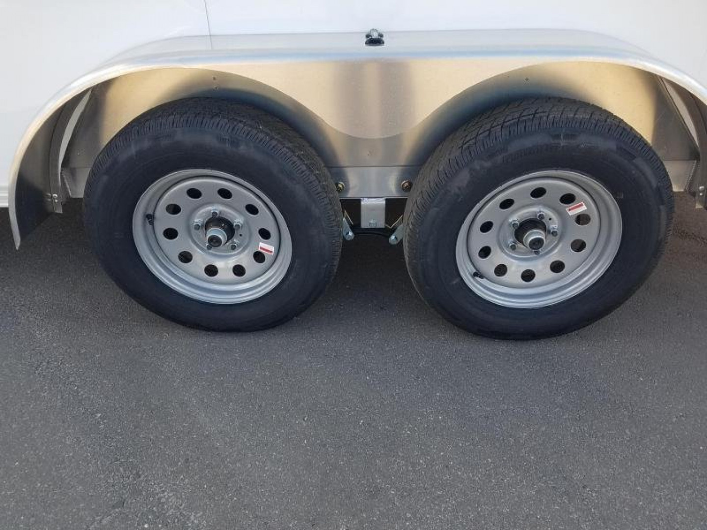 New EZEC7X14- IF E-Z HAULER 7' X14' ALL ALUMINUM FRAME ENCLOSED CARGO TRAILER W/ REAR RAMP DOOR & SIDE DOOR