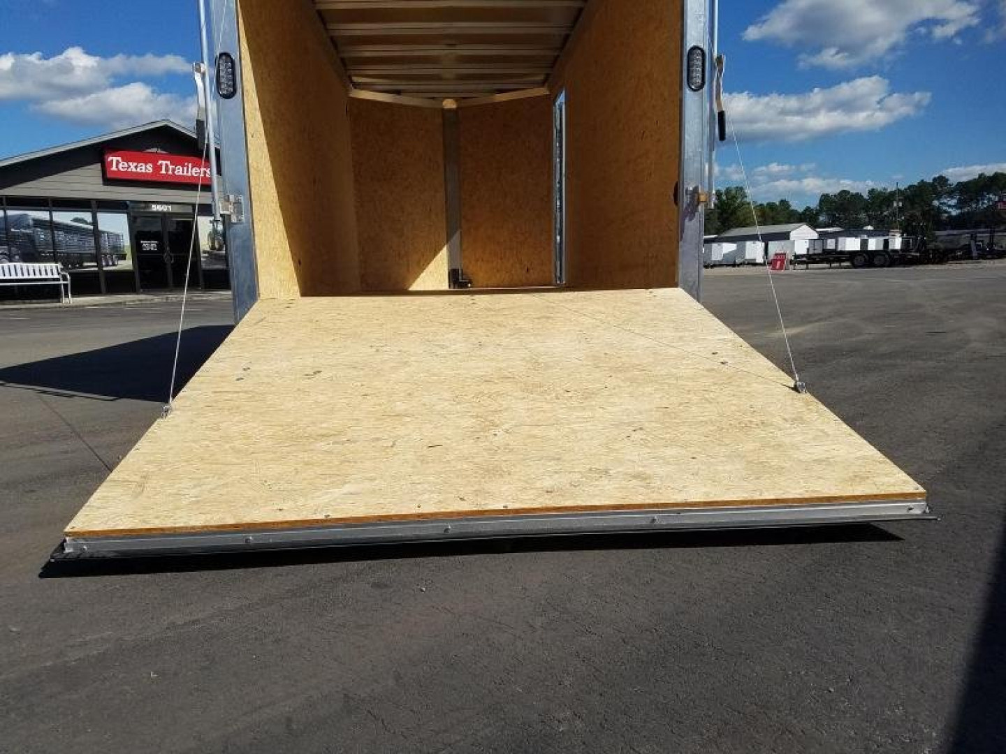 New EZEC7X14- IF E-Z HAULER 7' X14' ALL ALUMINUM FRAME ENCLOSED CARGO TRAILER W/ REAR RAMP DOOR & SIDE DOOR