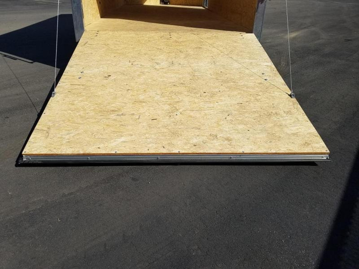 New EZEC7X14- IF E-Z HAULER 7' X14' ALL ALUMINUM FRAME ENCLOSED CARGO TRAILER W/ REAR RAMP DOOR & SIDE DOOR