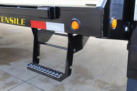 New 25GN-35D5A-MRBK LRE BIG TEX 8.5' X 35' FLATBED TRAILER
