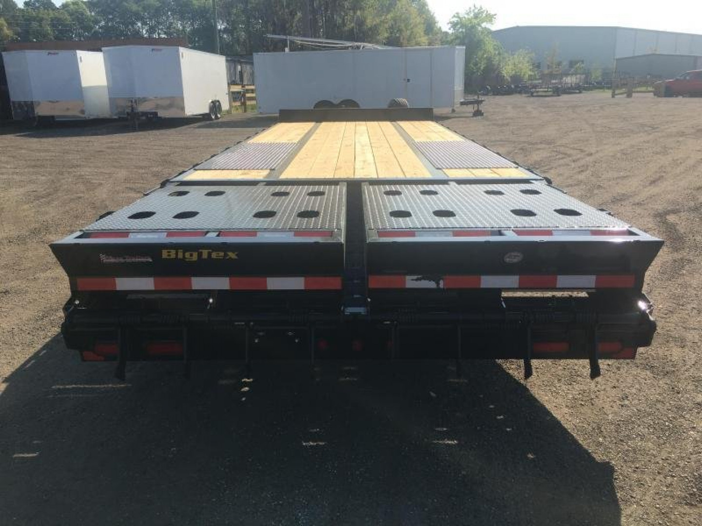 New 25PH-20BK+5MR BIG TEX 8.5' X 25' FLATBED TRAILER W/ MEGA RAMPS & LOAD RANGE E 10-PLY TIRES