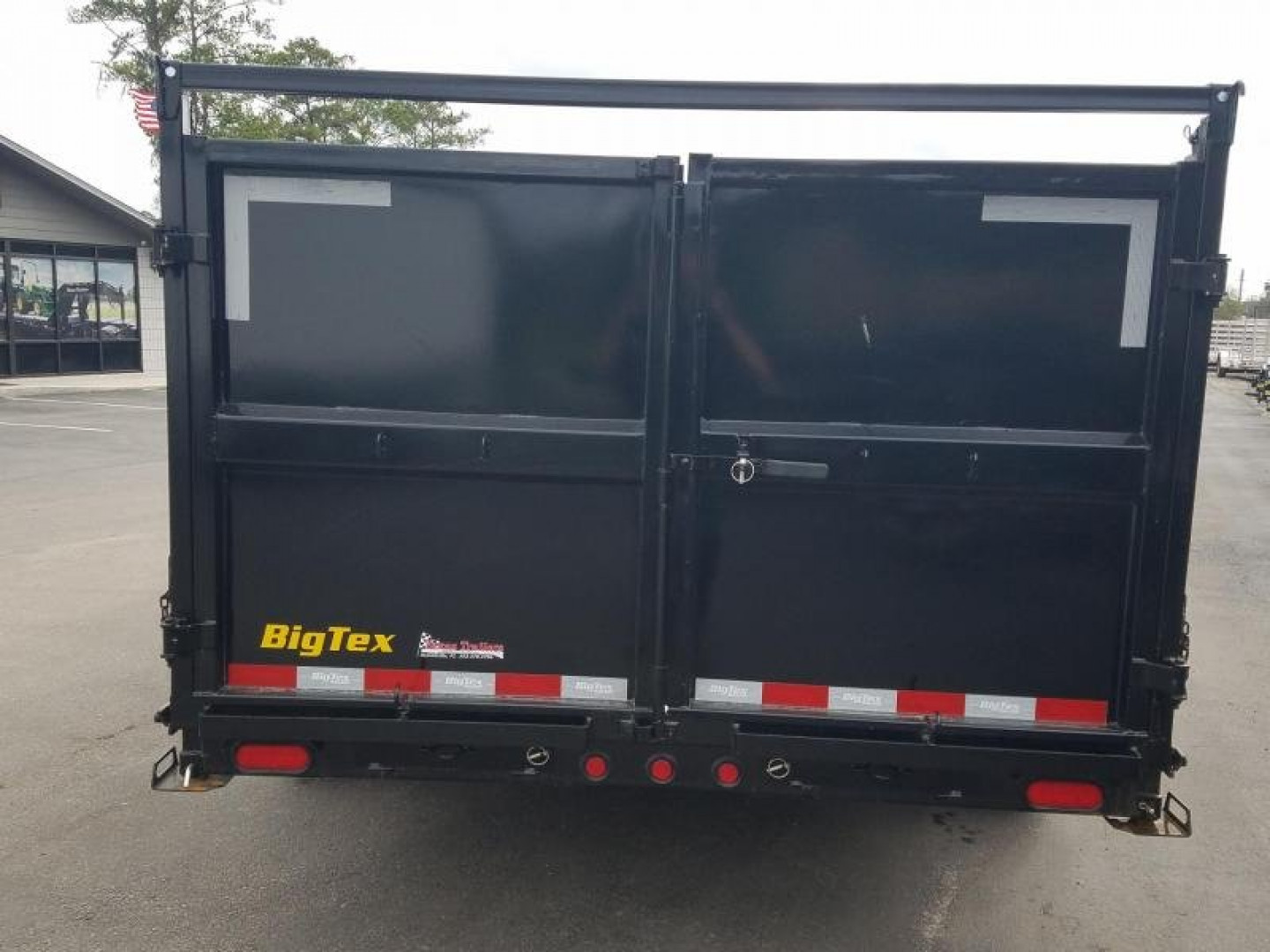 New 16GX-16BK-P4 BIG TEX 7' X 16' DUMP TRAILER W/ 4' SIDES