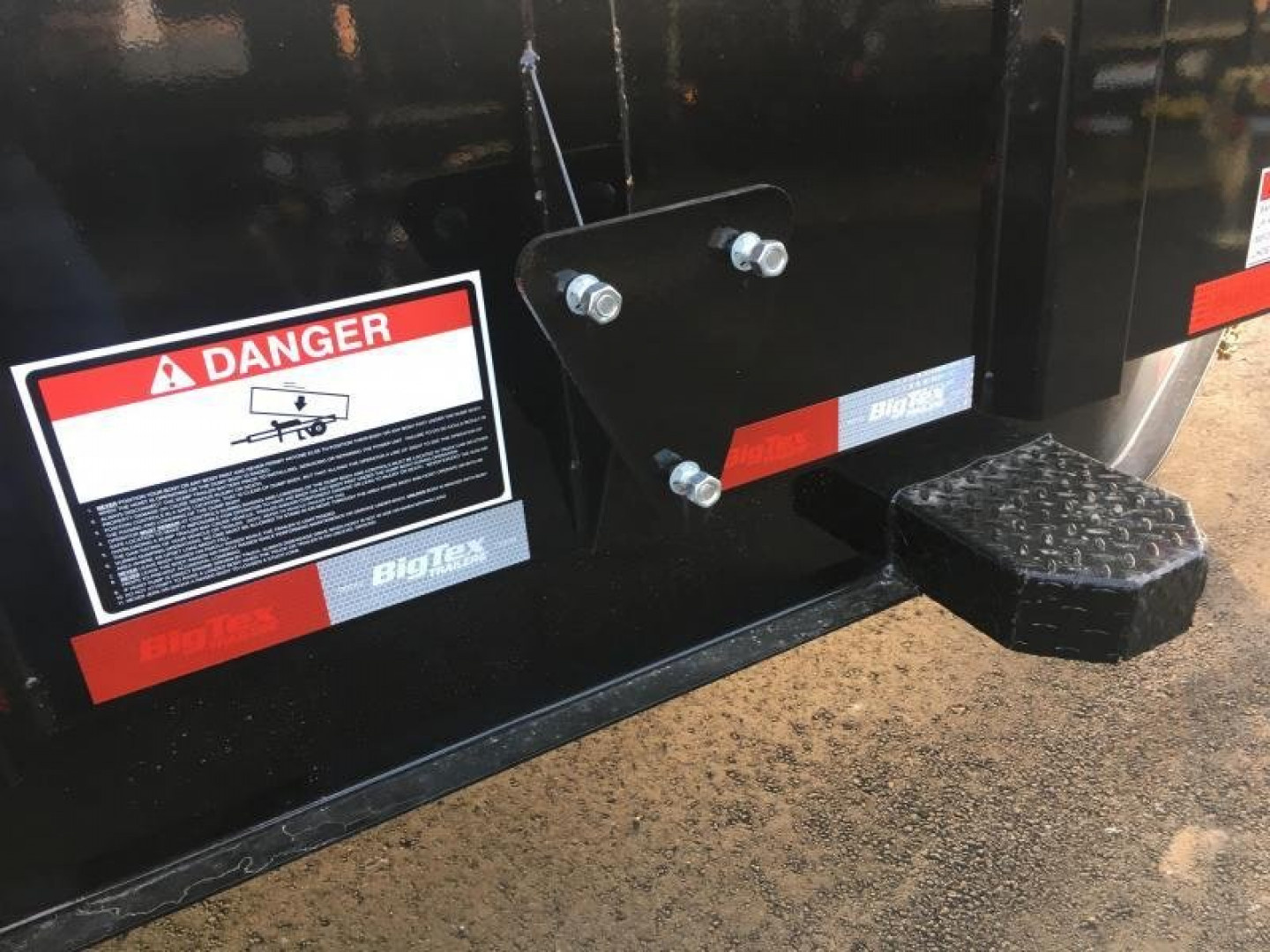 New 16LP-14BK6SIRPD BIG TEX 7' X 14' DUMP TRAILER W/ TARP & COMBO REAR GATE W/ 6' SLIDE IN RAMPS