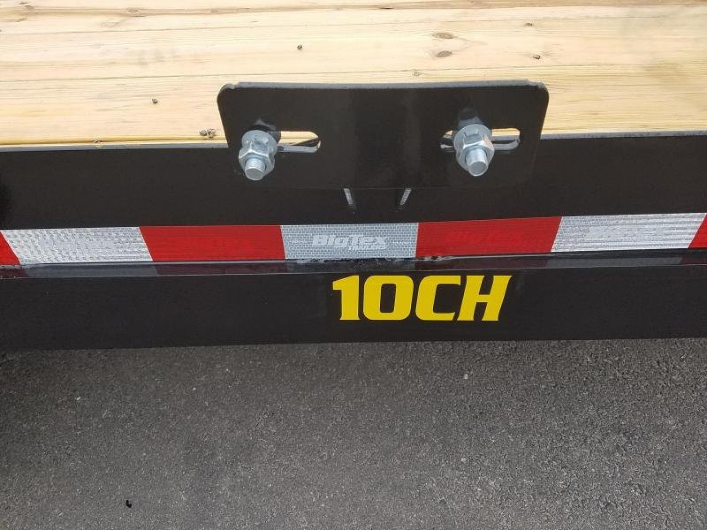 New 10CH-20BKDT BIG TEX 7' X 20' CAR HAULER