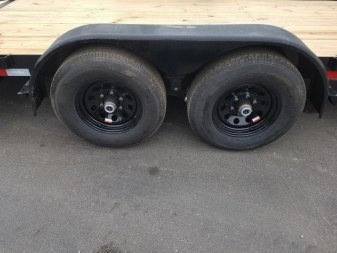 New 10CH-20BKDT BIG TEX 7' X 20' CAR HAULER