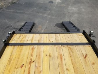 New 10CH-20BKDT BIG TEX 7' X 20' CAR HAULER