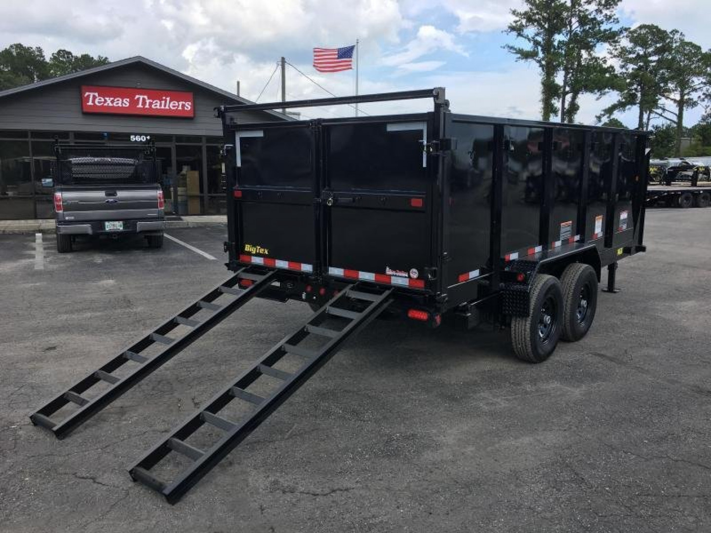 New 14GX-14BK-P4 BIG TEX 7' X 14' DUMP TRAILER W/ 4' SIDES
