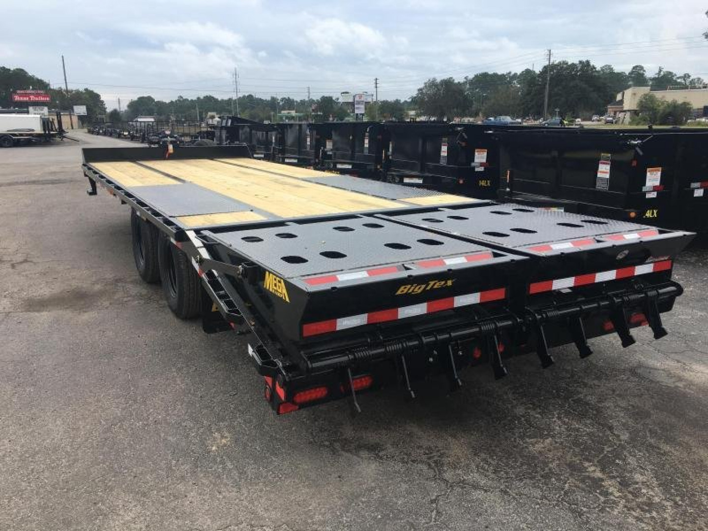 New 22PH-20BK+5MR BIG TEX 8.5' X 25' FLATBED TRAILER