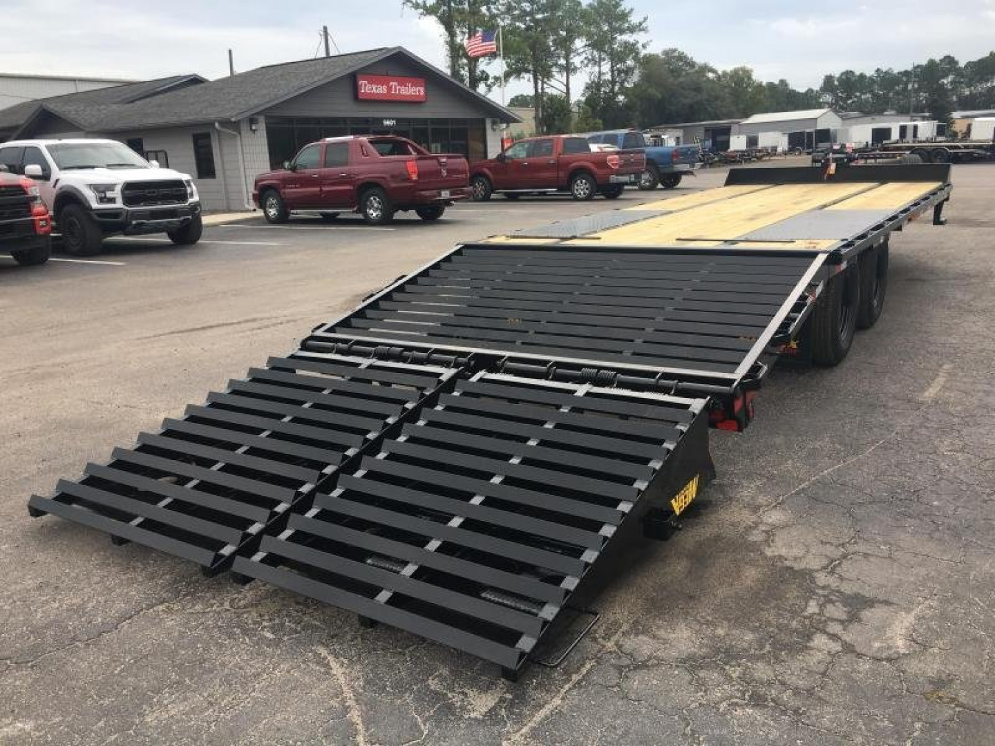New 22PH-20BK+5MR BIG TEX 8.5' X 25' FLATBED TRAILER