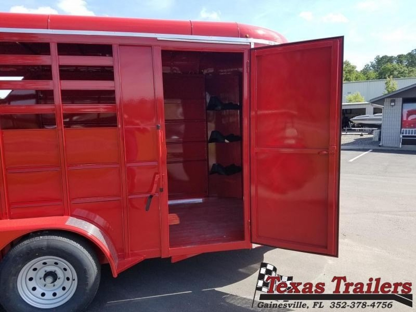 New 500-16COMBO DELTA 6'8" X 16' X 7' TALL 3 HORSE COMBO / LIVESTOCK TRAILER