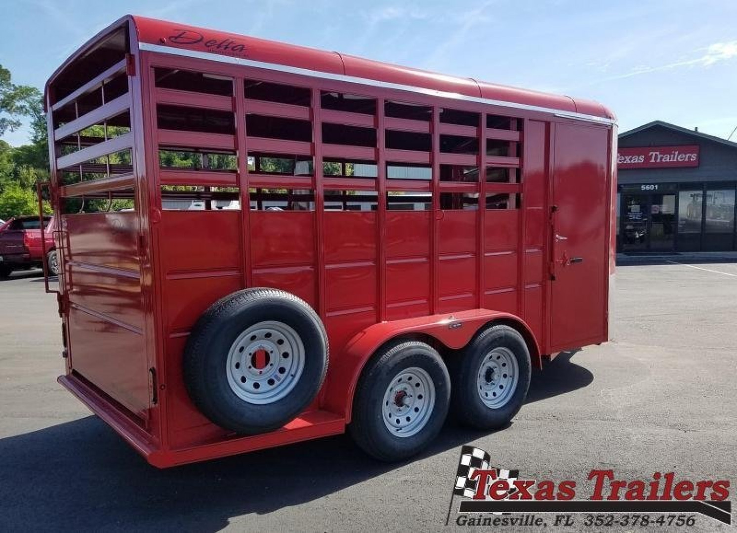 New 500-16COMBO DELTA 6'8" X 16' X 7' TALL 3 HORSE COMBO / LIVESTOCK TRAILER