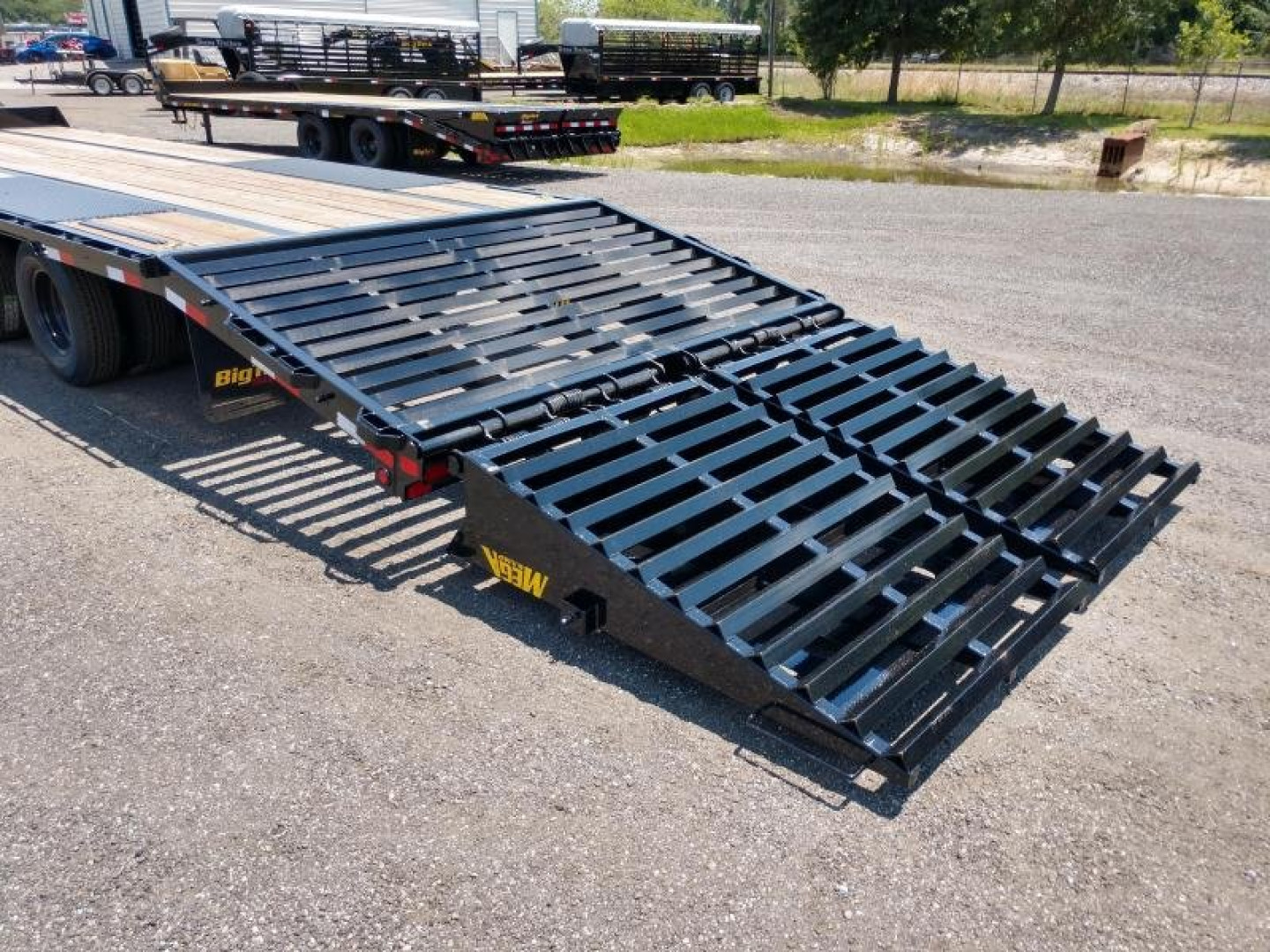 New 22PH-25BK+5MR BIG TEX 8.5' X 30' FLATBED TRAILER