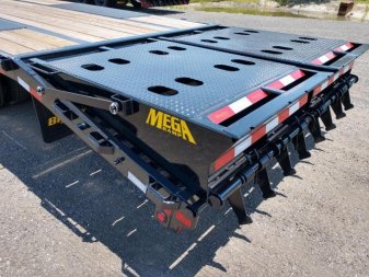 New 22PH-25BK+5MR BIG TEX 8.5' X 30' FLATBED TRAILER