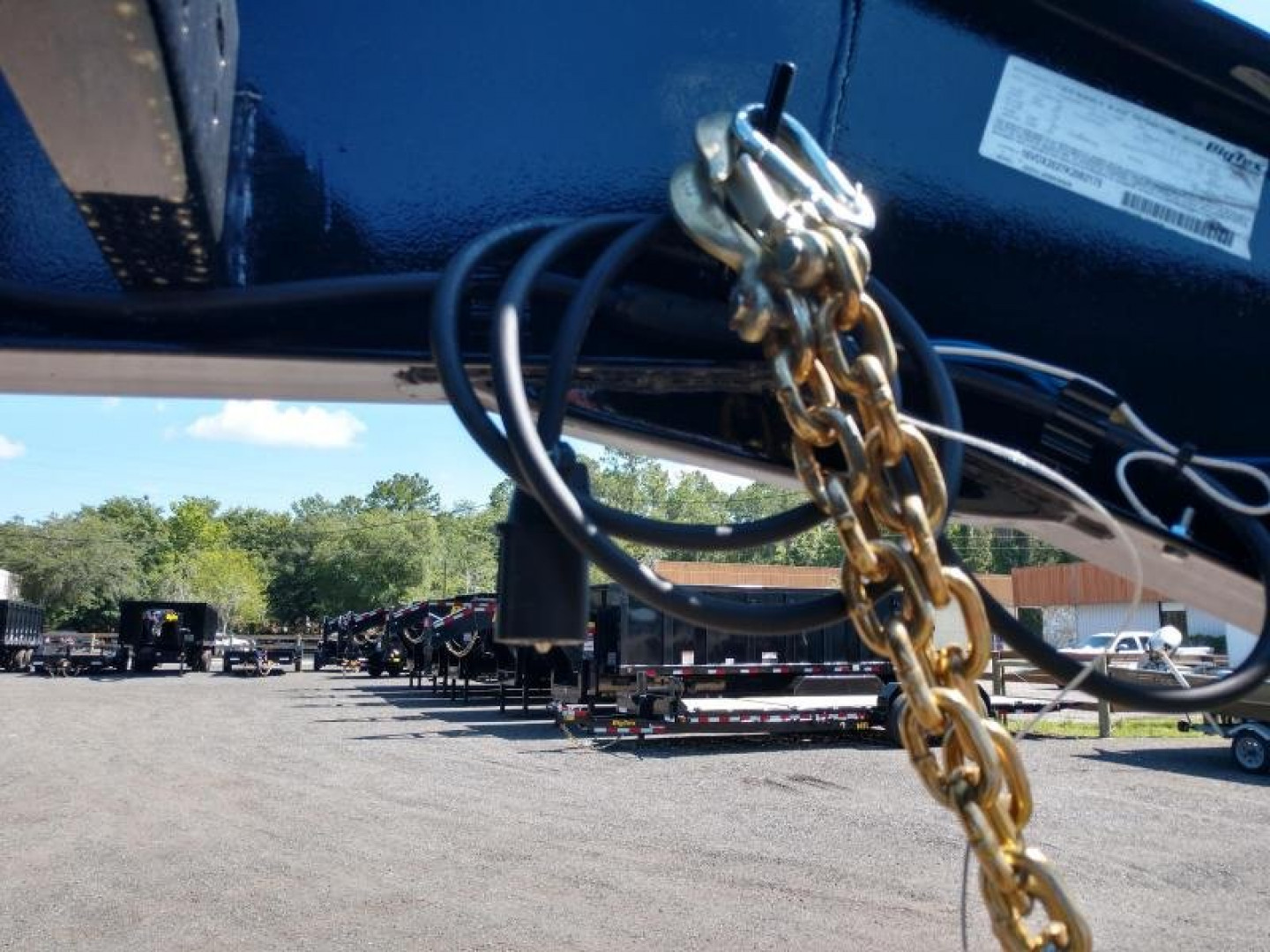 New 25DU-20BK8SIR BIG TEX 8' X 20' DUAL TANDEM GOOSENECK DUMP TRAILER W/ ROLLER ARM TARP ASSEMBLY