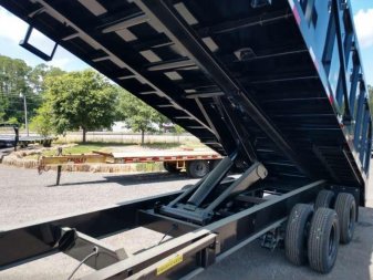New 25DU-20BK8SIR BIG TEX 8' X 20' DUAL TANDEM GOOSENECK DUMP TRAILER W/ ROLLER ARM TARP ASSEMBLY