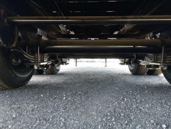 New 25DU-20BK8SIR BIG TEX 8' X 20' DUAL TANDEM GOOSENECK DUMP TRAILER W/ ROLLER ARM TARP ASSEMBLY