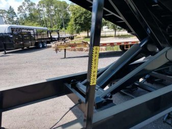 New 25DU-20BK8SIR BIG TEX 8' X 20' DUAL TANDEM GOOSENECK DUMP TRAILER W/ ROLLER ARM TARP ASSEMBLY