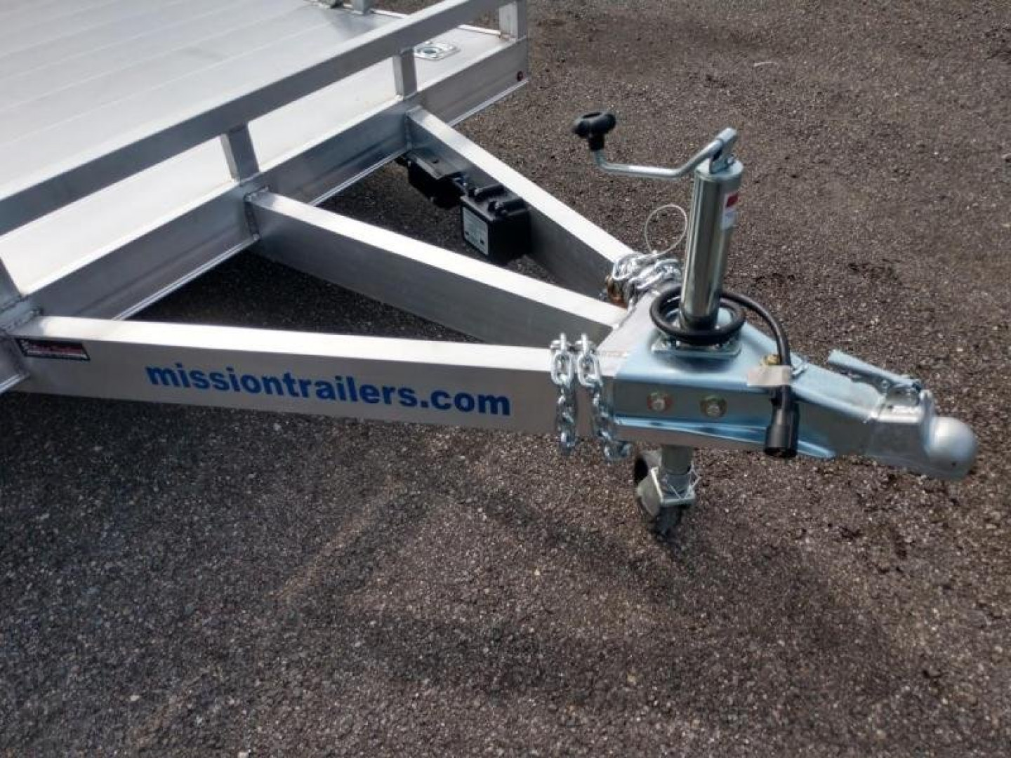 New MOCH8X18A MISSION 18' ALUMINUM CAR HAULER W/ 6' RAMPS