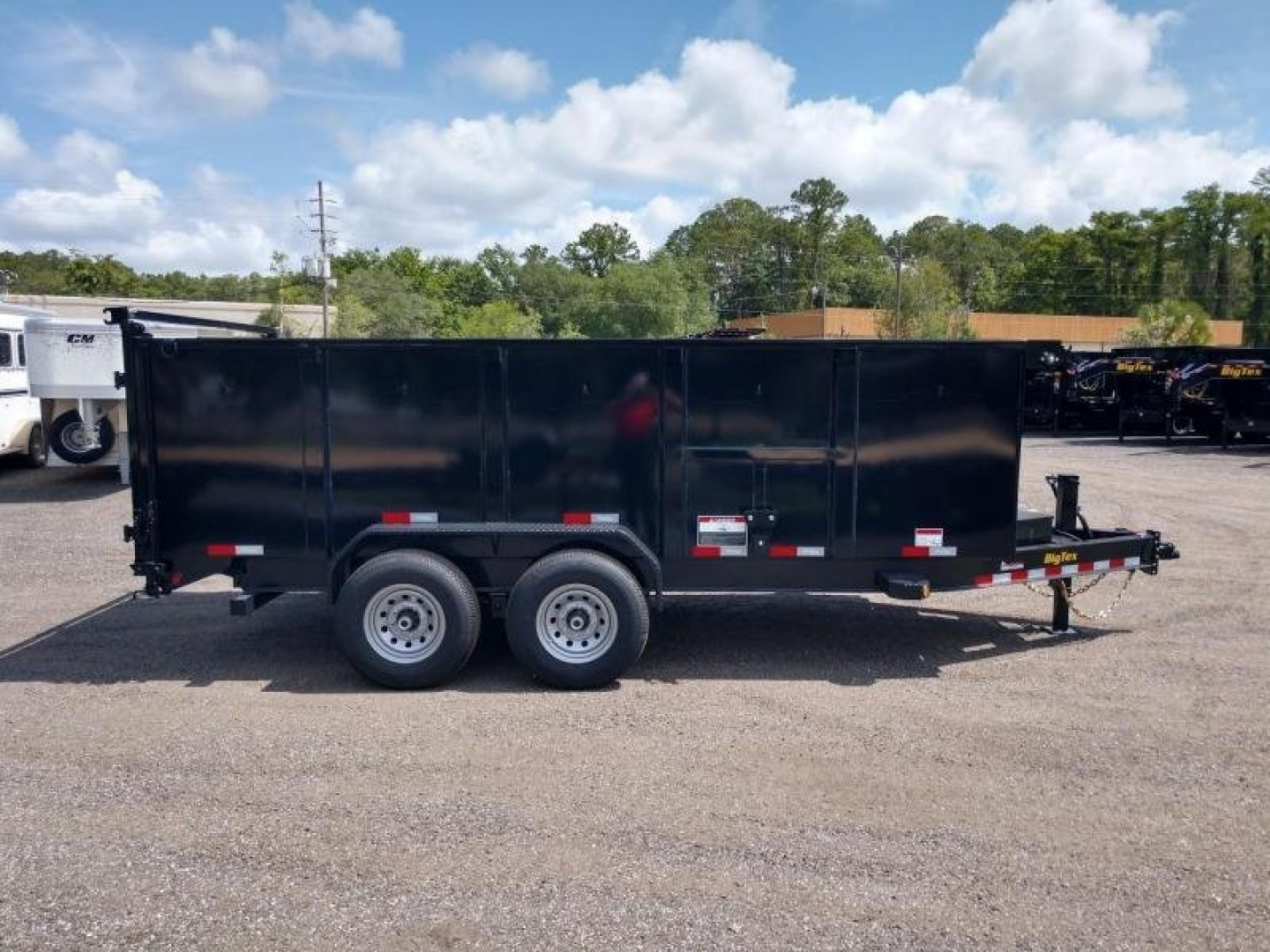 New 14LP-16BK6-P4 BIG TEX 7' X 16' DUMP TRAILER W/ TARP & 4' SIDES