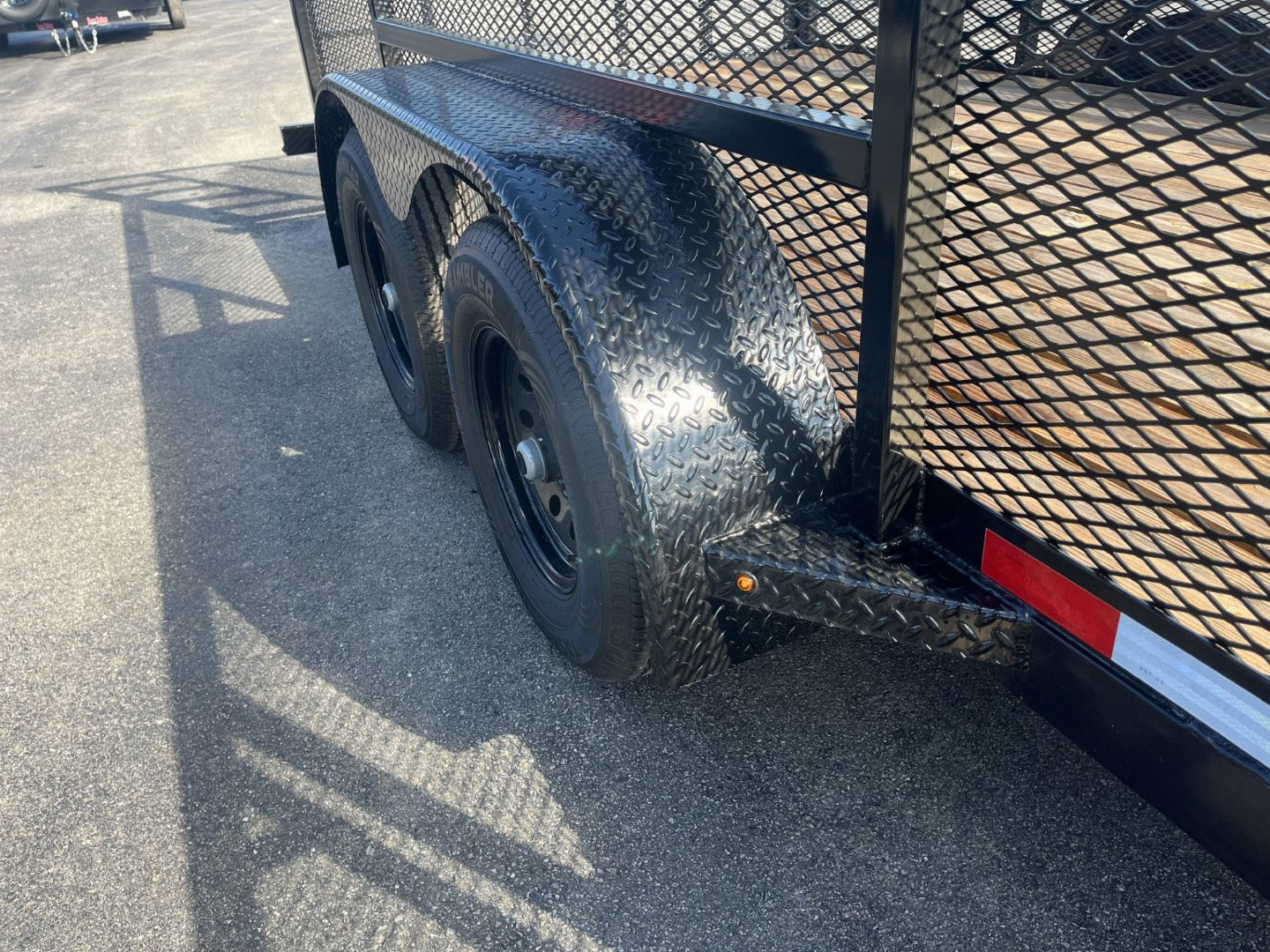 New LM61810 TEXAS TRAILERS 6'10" X 18' LAWN MAINTENANCE TRAILER