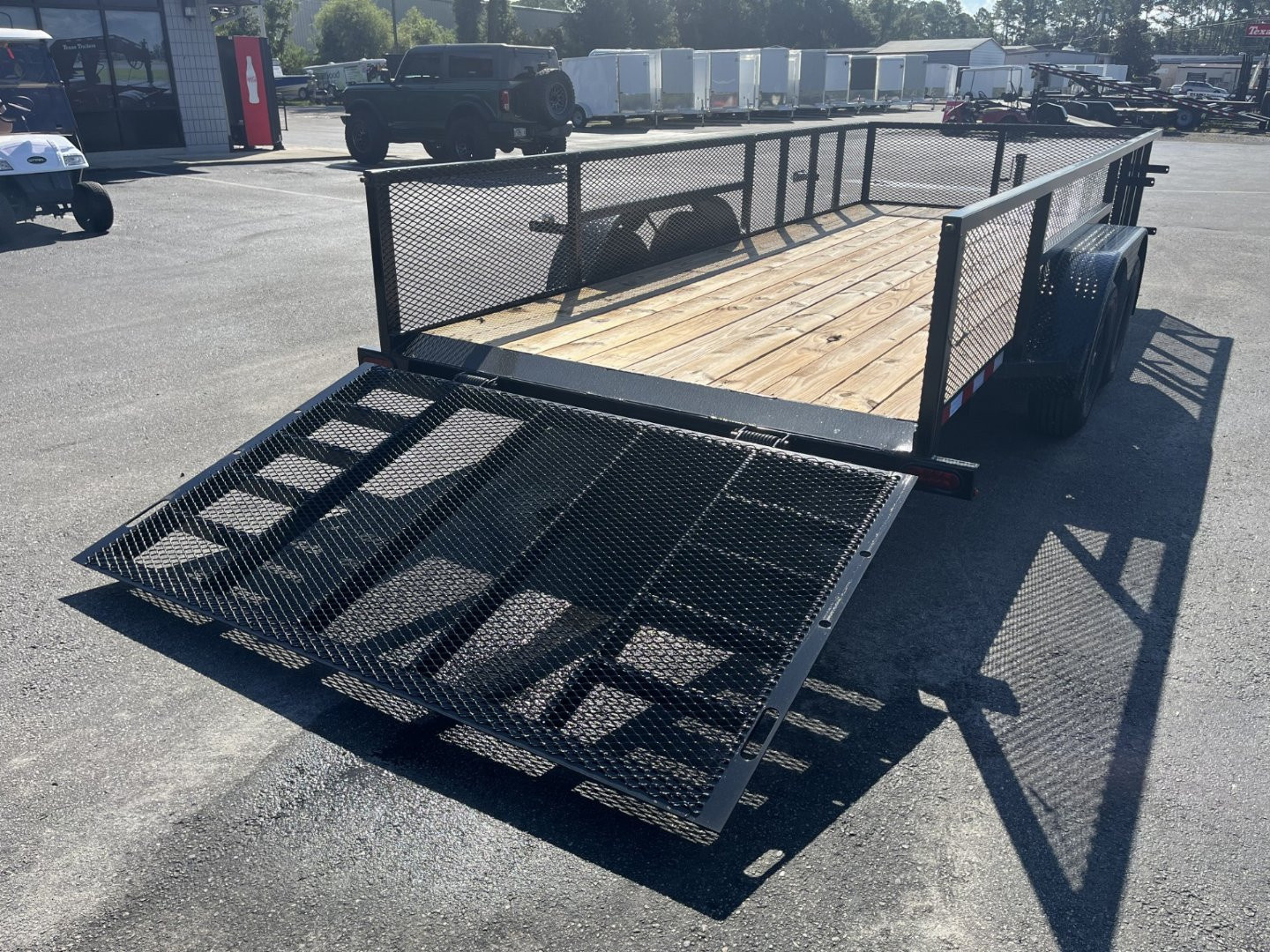 New LM61810 TEXAS TRAILERS 6'10" X 18' LAWN MAINTENANCE TRAILER