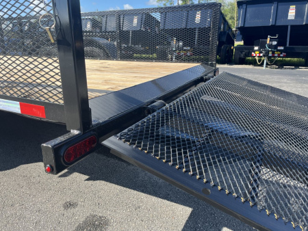 New LM61810 TEXAS TRAILERS 6'10" X 18' LAWN MAINTENANCE TRAILER