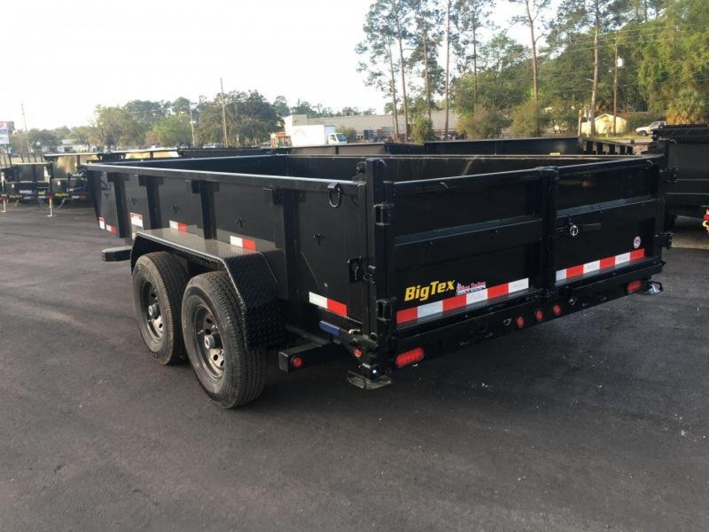 New 14LP-14 BIG TEX 7' X 14' DUMP TRAILER W/ TARP & COMBO REAR GATE W/ 6' SLIDE IN RAMPS
