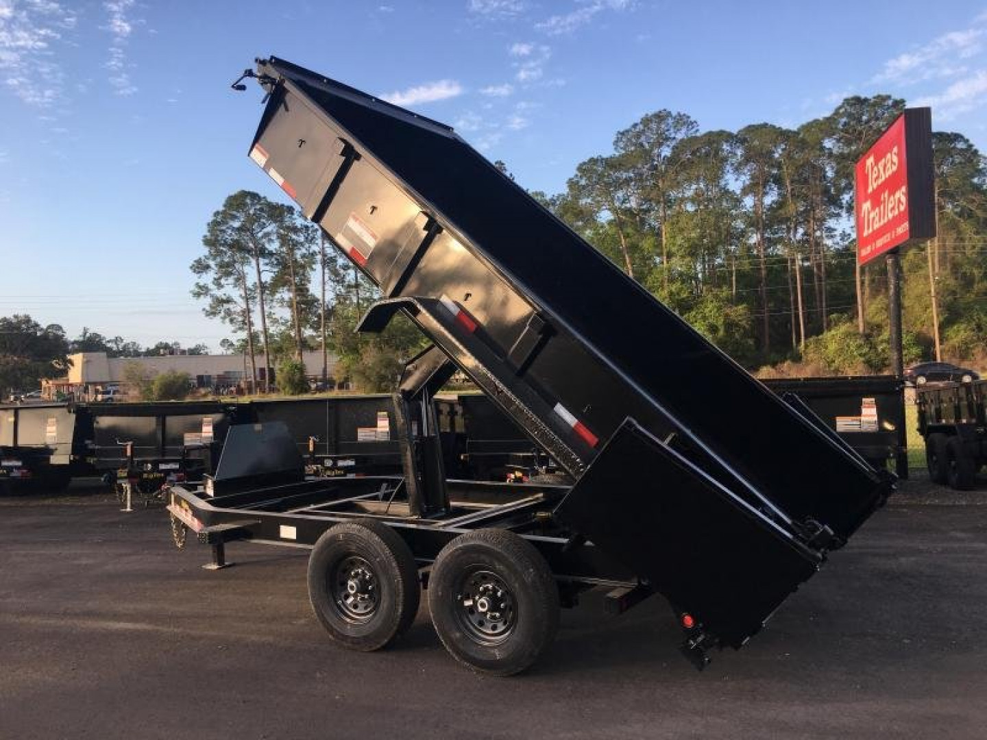 New 14LP-14 BIG TEX 7' X 14' DUMP TRAILER W/ TARP & COMBO REAR GATE W/ 6' SLIDE IN RAMPS