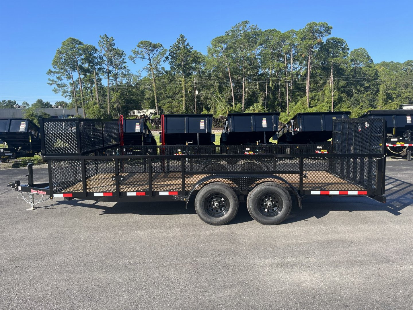 New LM61810U TEXAS TRAILERS 6'10" X 18' LAWN MAINTENANCE TRAILER W/ CUSTOM OPTIONS