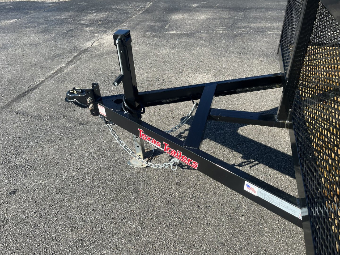 New LM61810U TEXAS TRAILERS 6'10" X 18' LAWN MAINTENANCE TRAILER W/ CUSTOM OPTIONS