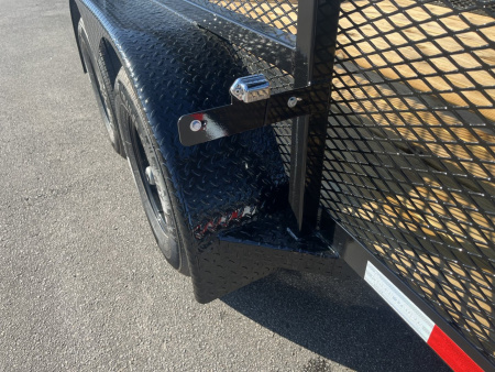 New LM61810U TEXAS TRAILERS 6'10" X 18' LAWN MAINTENANCE TRAILER W/ CUSTOM OPTIONS