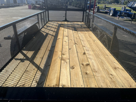 New LM61810U TEXAS TRAILERS 6'10" X 18' LAWN MAINTENANCE TRAILER W/ CUSTOM OPTIONS