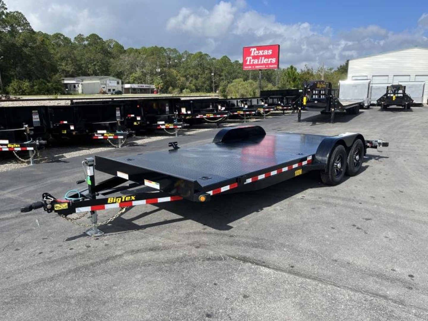 New 10DM-20BK BIG TEX 7' X 20' CAR HAULER