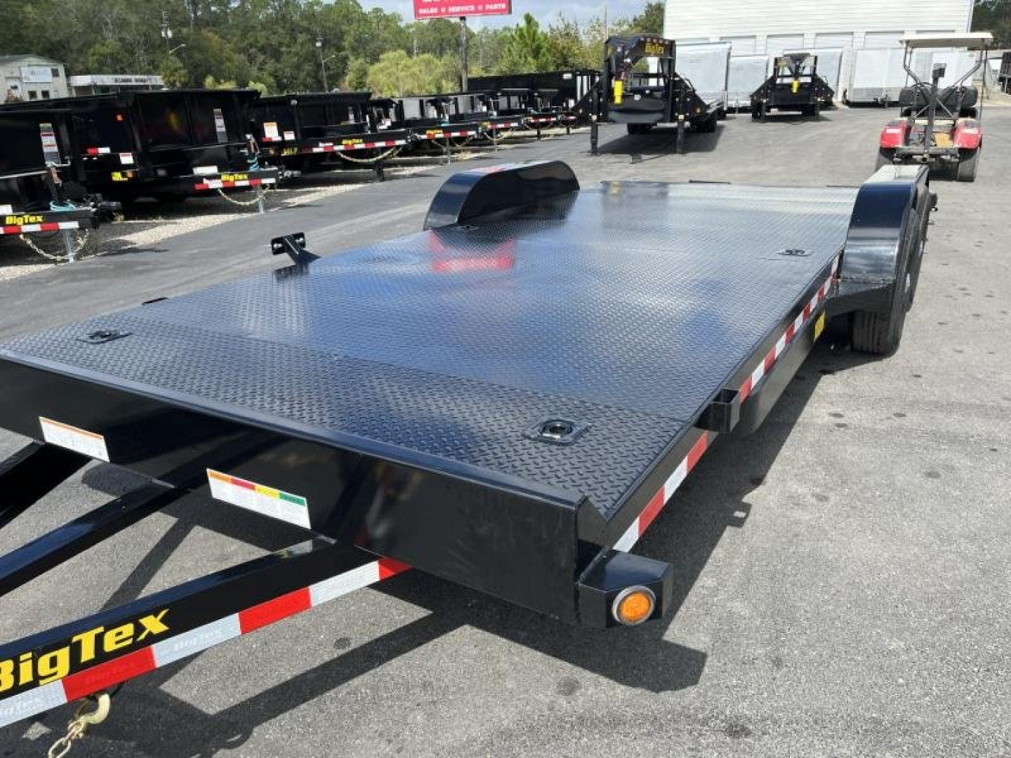 New 10DM-20BK BIG TEX 7' X 20' CAR HAULER