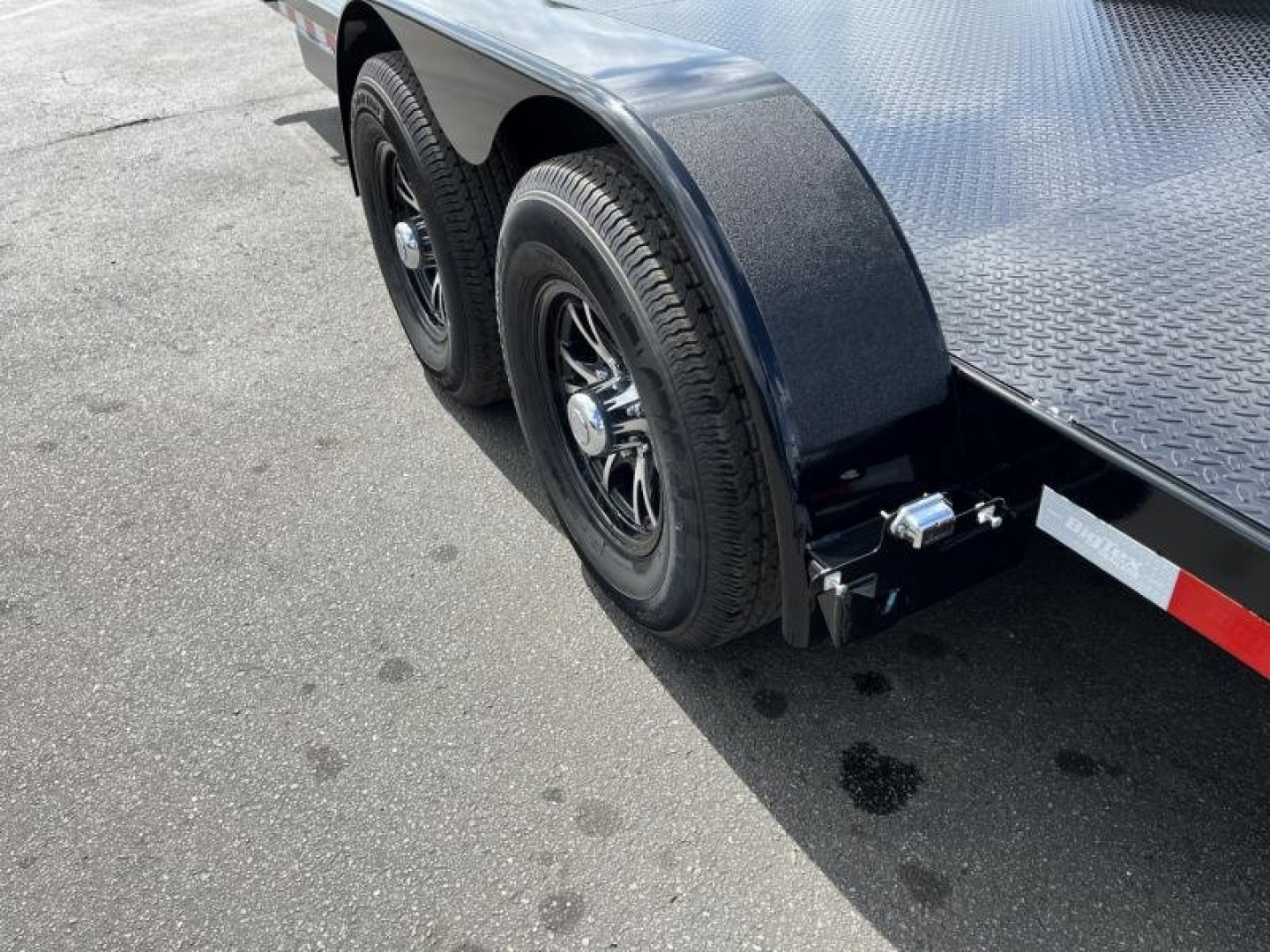New 10DM-20BK BIG TEX 7' X 20' CAR HAULER