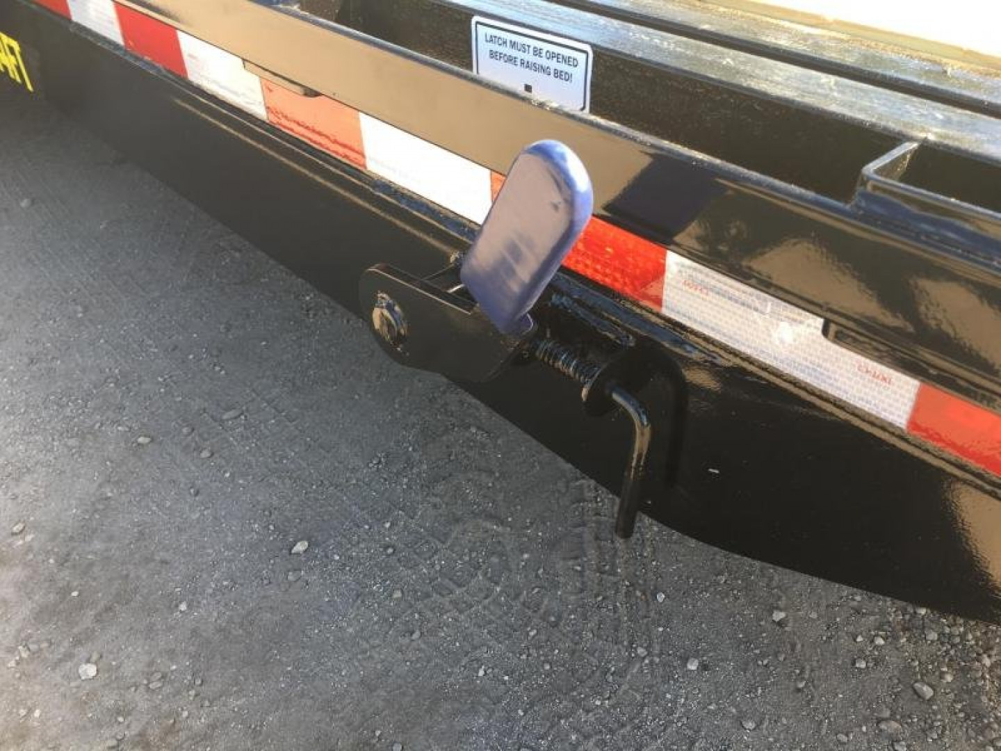 New 14FT-20BK BIG TEX 7' X 20' TANDEM AXLE TILT DECK EQUIPMENT TRAILER