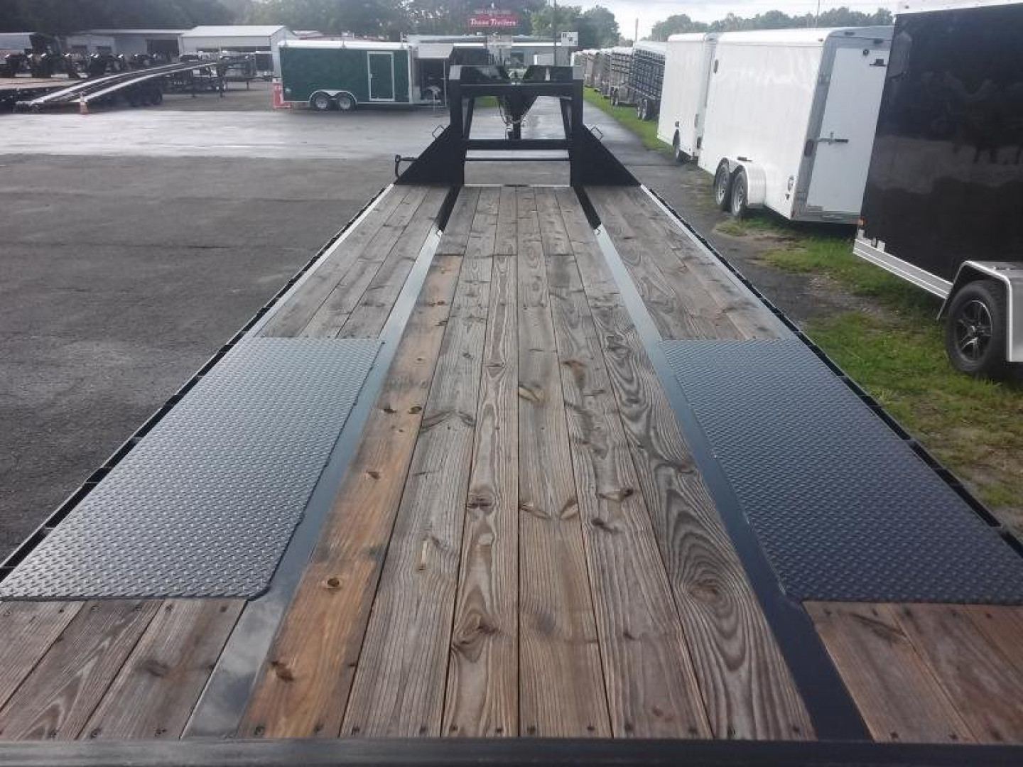 New 22GN-25D5A-FRBK BIG TEX 8.5' X 25' GOOSENECK DUAL TANDEM FLATBED W/ 5' FOLD UP RAMPS & FREE SPARE TIRE