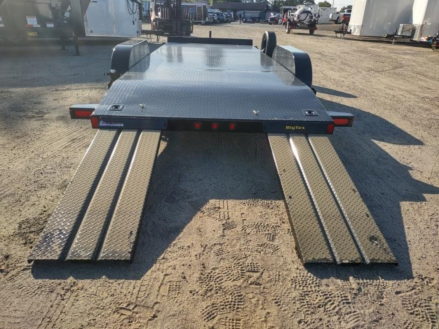 New 70DM-18BK BIG TEX 7' X 18' STEEL DECK CAR HAULER