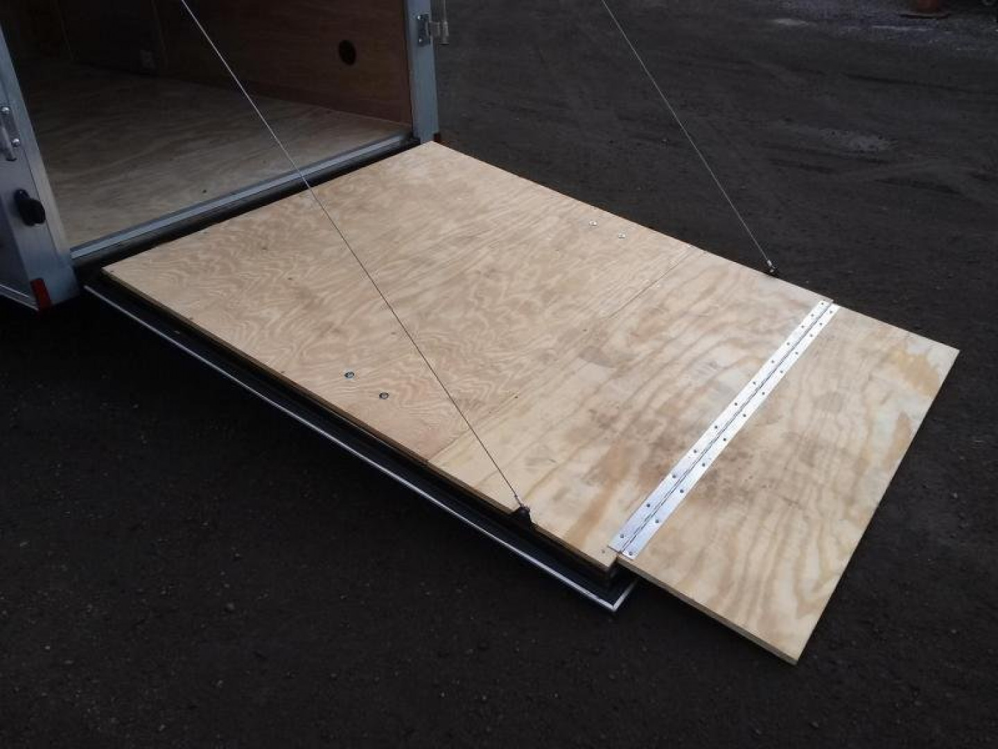 New GANS610SA CARGO MATE 6' X 10' ENCLOSED CARGO TRAILER W/ REAR RAMP DOOR & SIDE DOOR