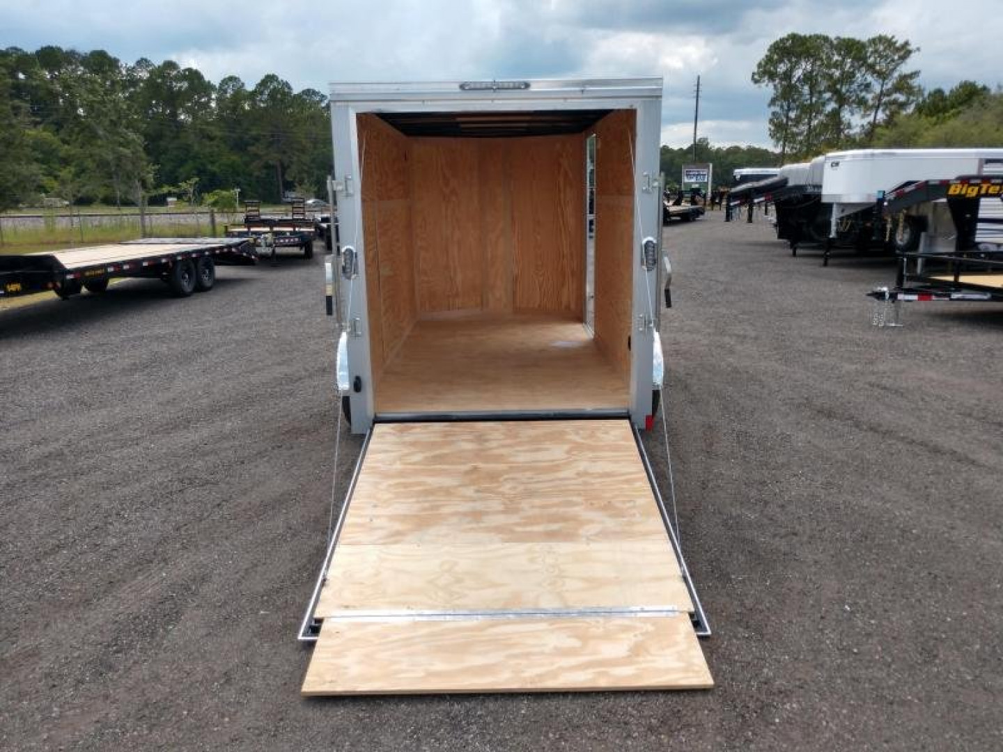New GANS612SA CARGO MATE 6' X 12' ENCLOSED CARGO TRAILER W/ REAR RAMP DOOR & SIDE DOOR