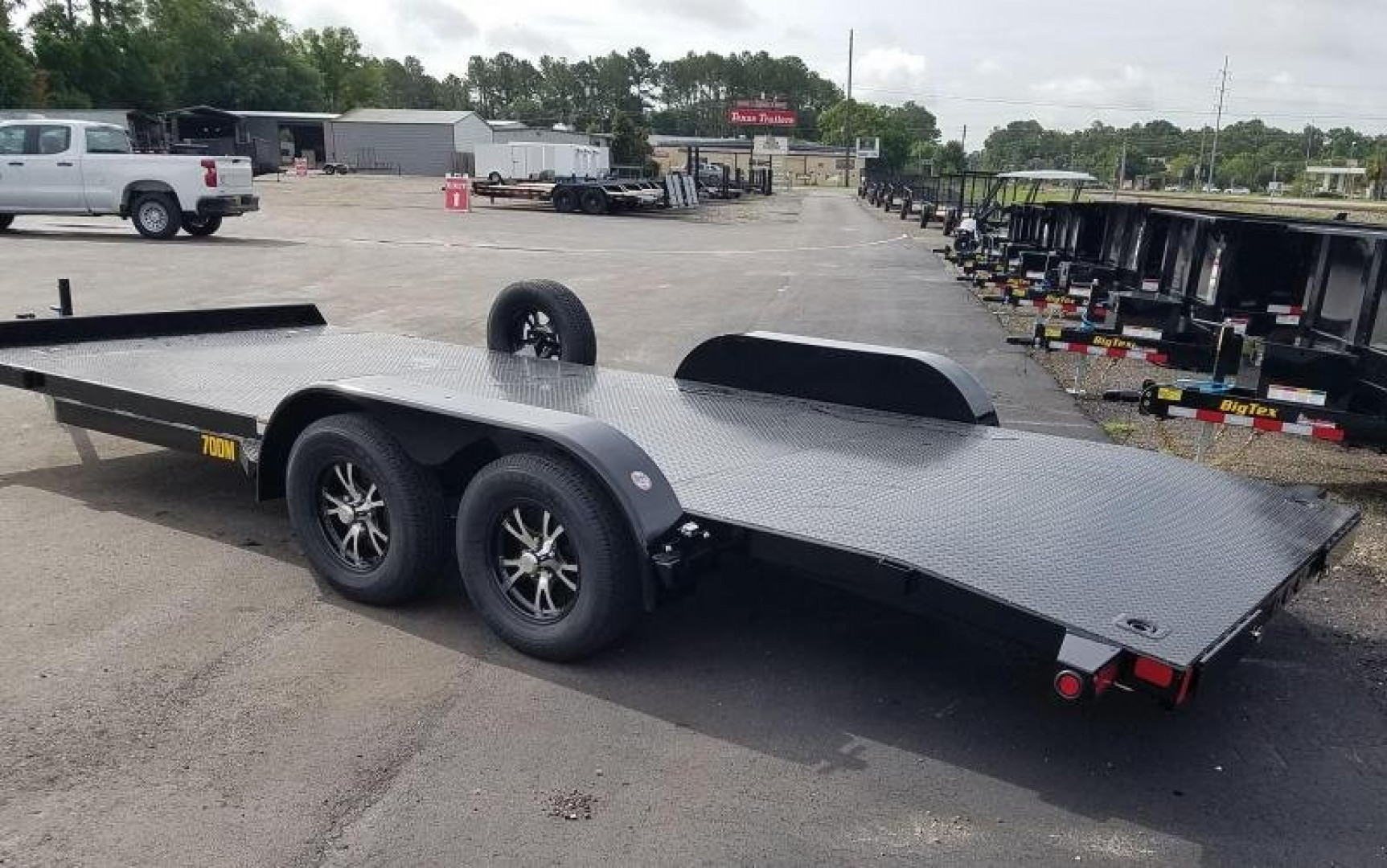 New 70DM-20BK BIG TEX 7' X 20' STEEL DECK CAR HAULER