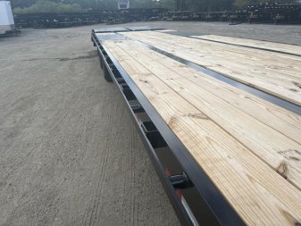 New 22GN-35D5A-MRBK BIG TEX 8.5' X 35' GOOSENECK DUAL TANDEM FLAT BED W/ MEGA RAMPS & FREE SPARE TIRE